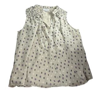 Chic Light Gray‎ Jacquard Dot Tank with Smocked Shoulders